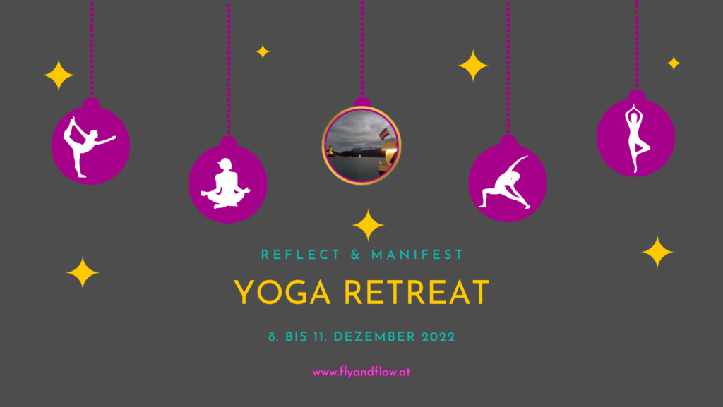 Header Bild mit Yoga Figuren in Christbaumkugeln für das Reflect & Manifest Yoga Retreat von 8. bis 11. Dezember 2022